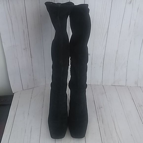 Prada knee high black suede boots - Picture 5 of 7